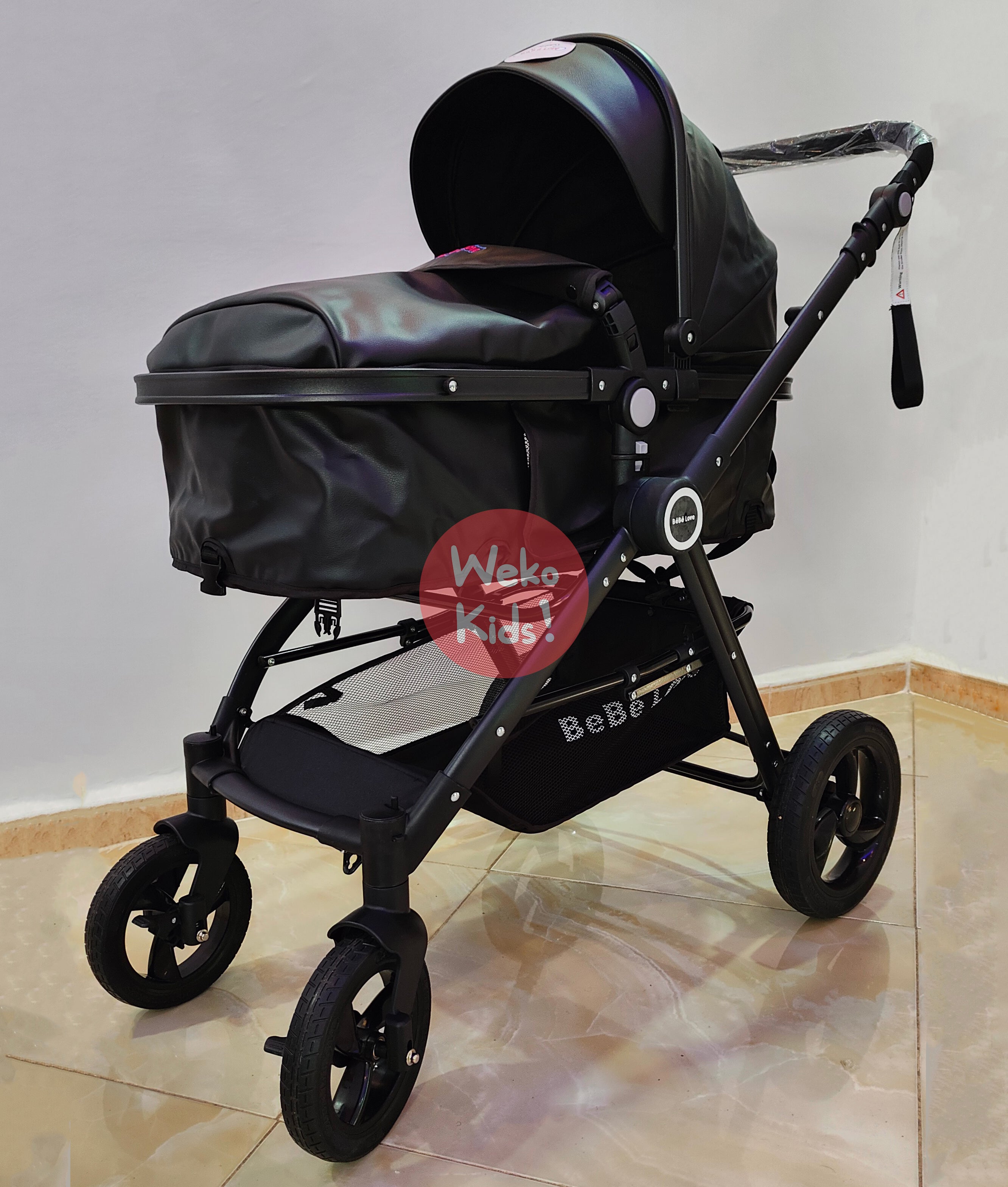 Poussette Luxe Bébé Love en Cuir