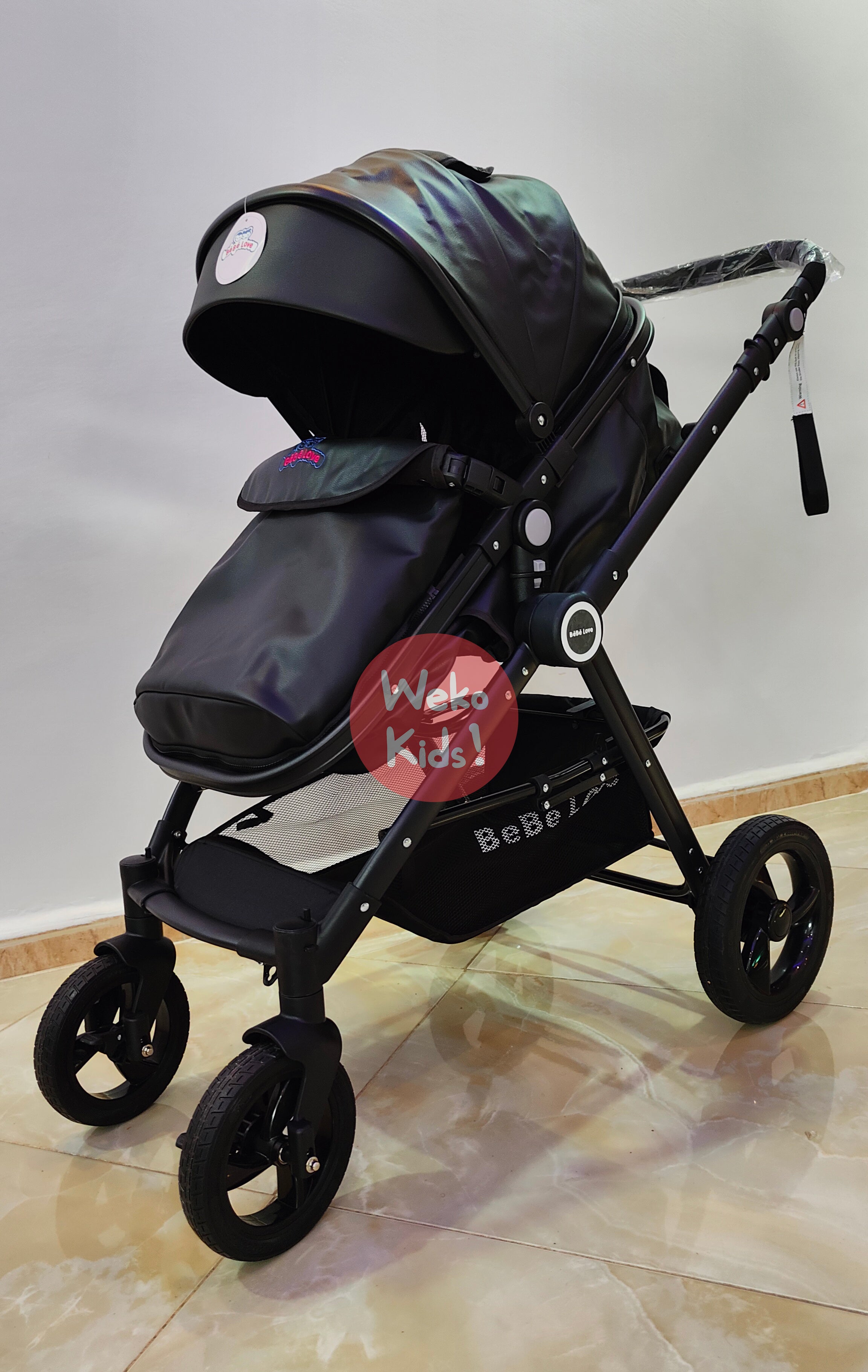 Poussette Luxe Bébé Love en Cuir