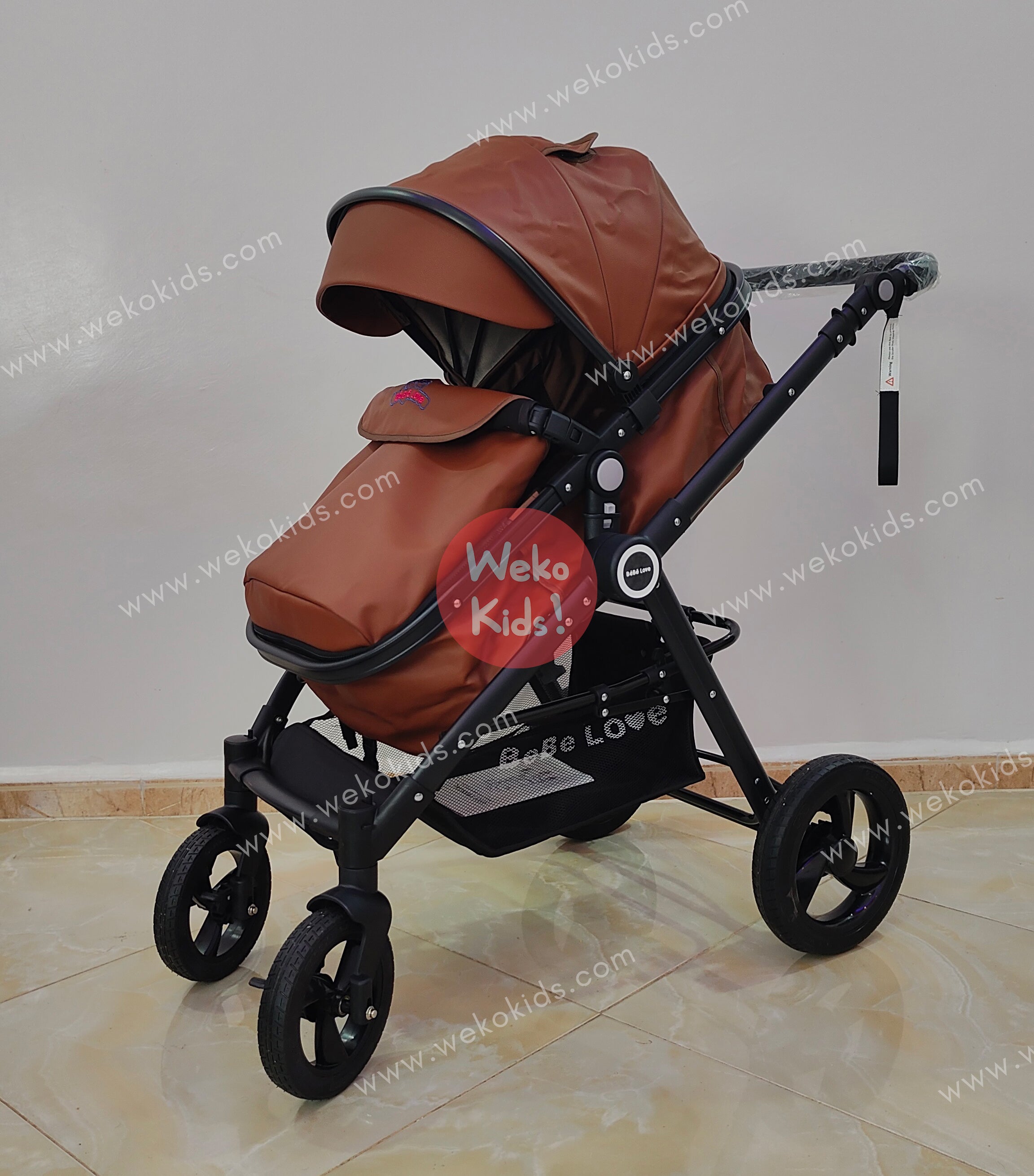 Poussette Luxe Bébé Love en Cuir