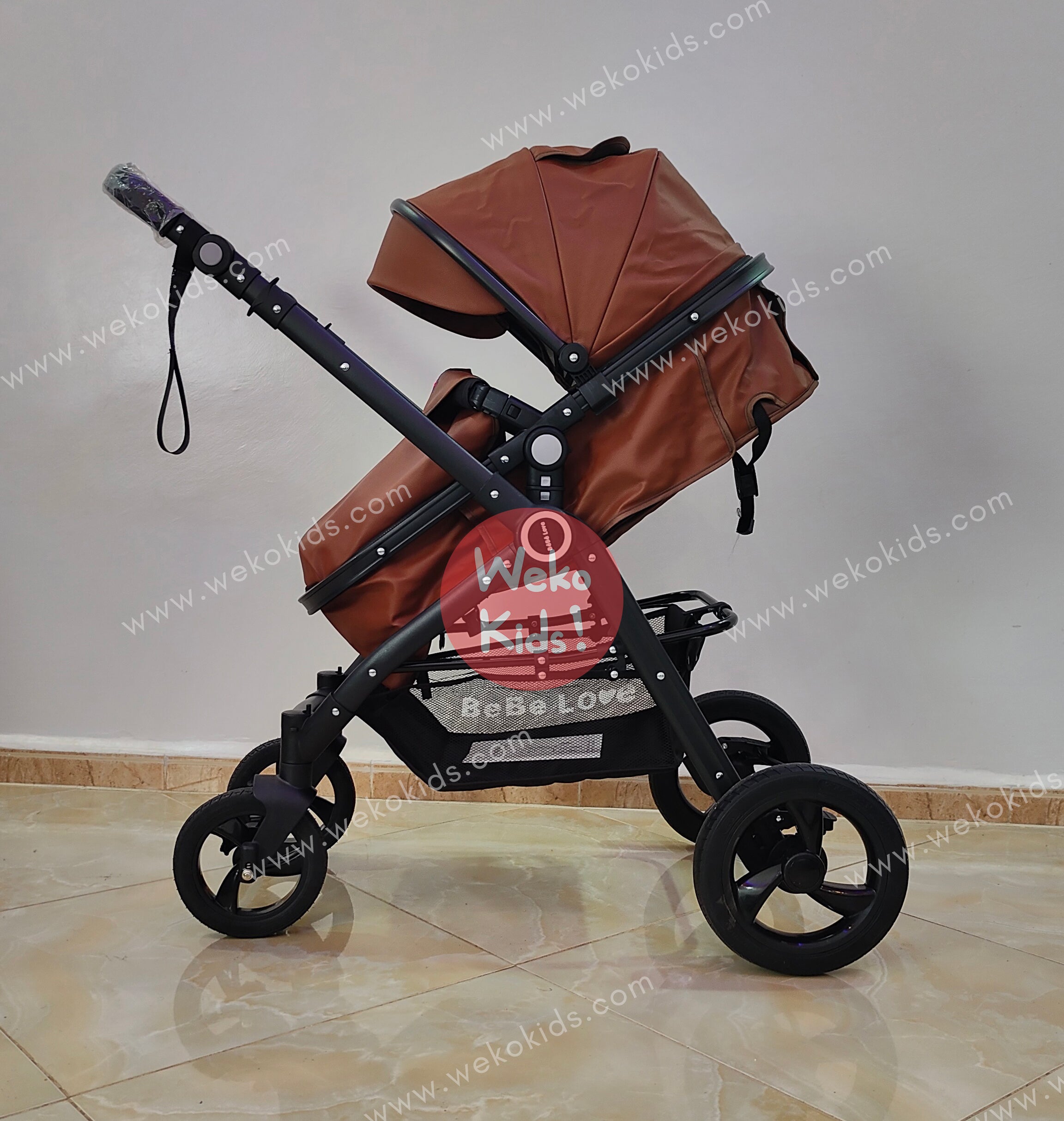 Poussette Luxe Bébé Love en Cuir