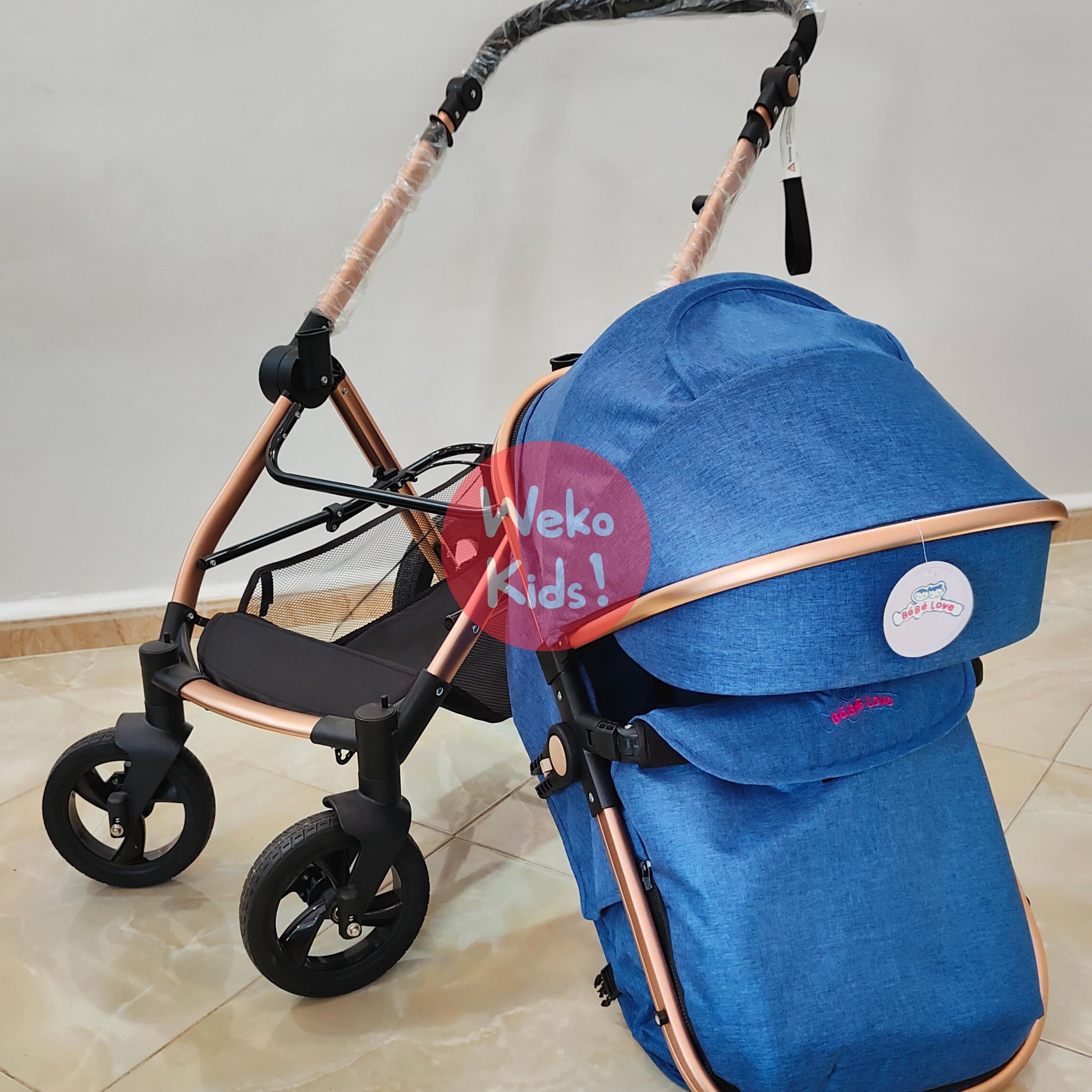 Poussette Luxe Bébé Love 2 en 1