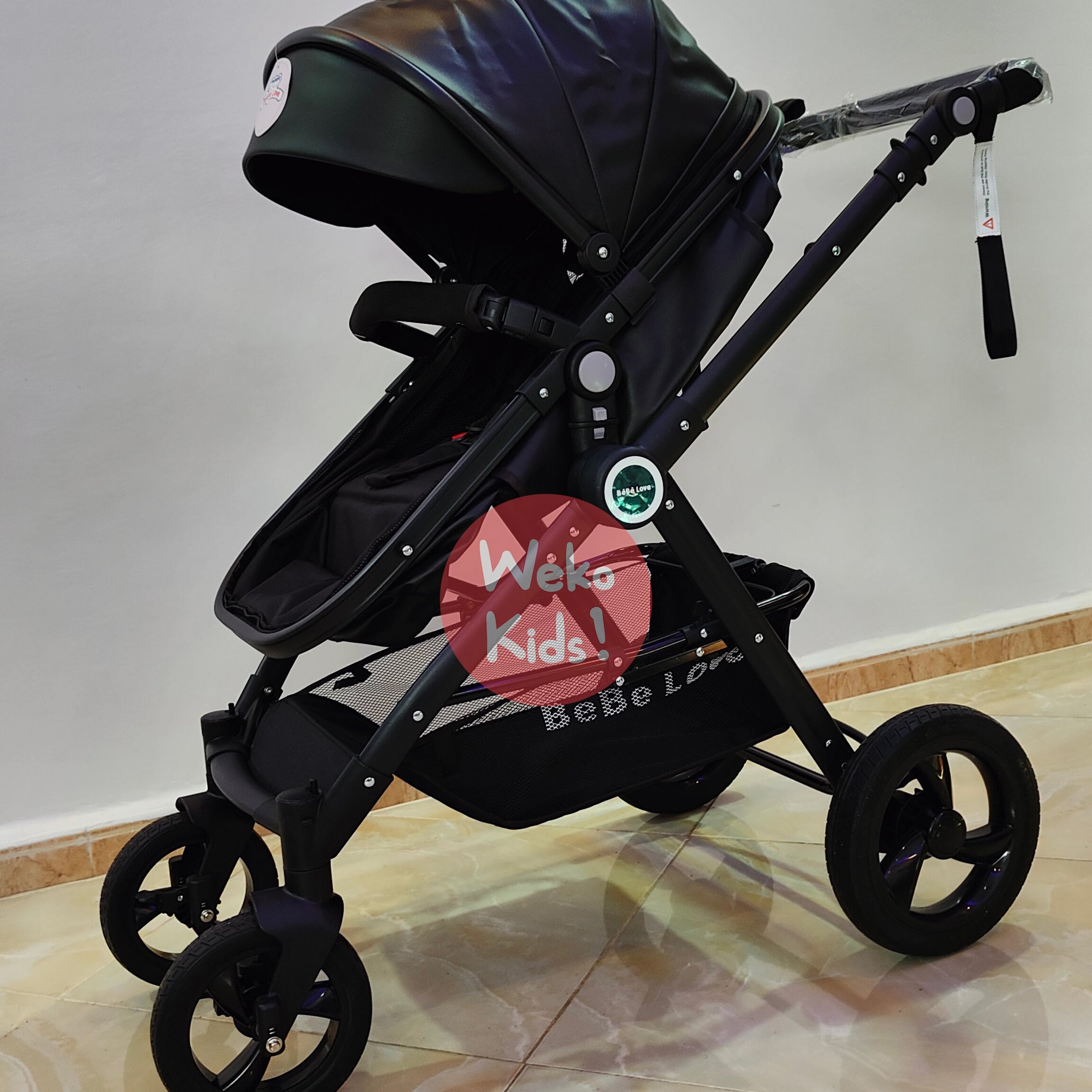 Poussette Luxe Bébé Love en Cuir