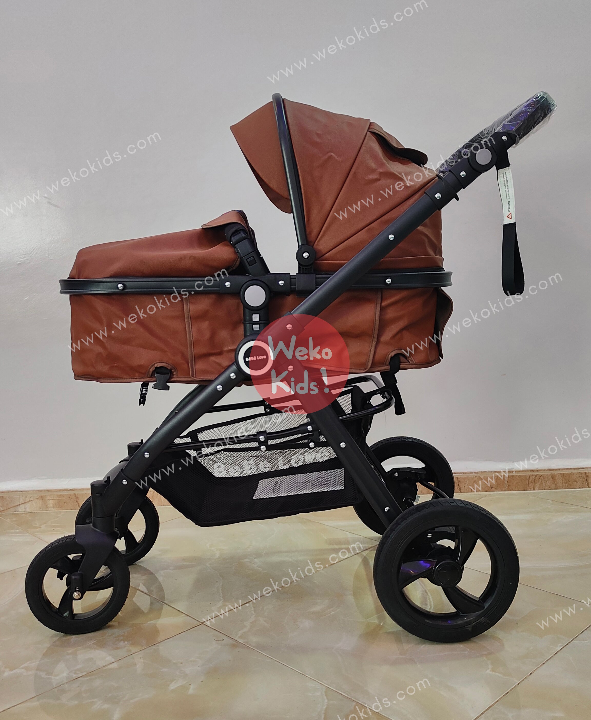 Poussette Luxe Bébé Love en Cuir