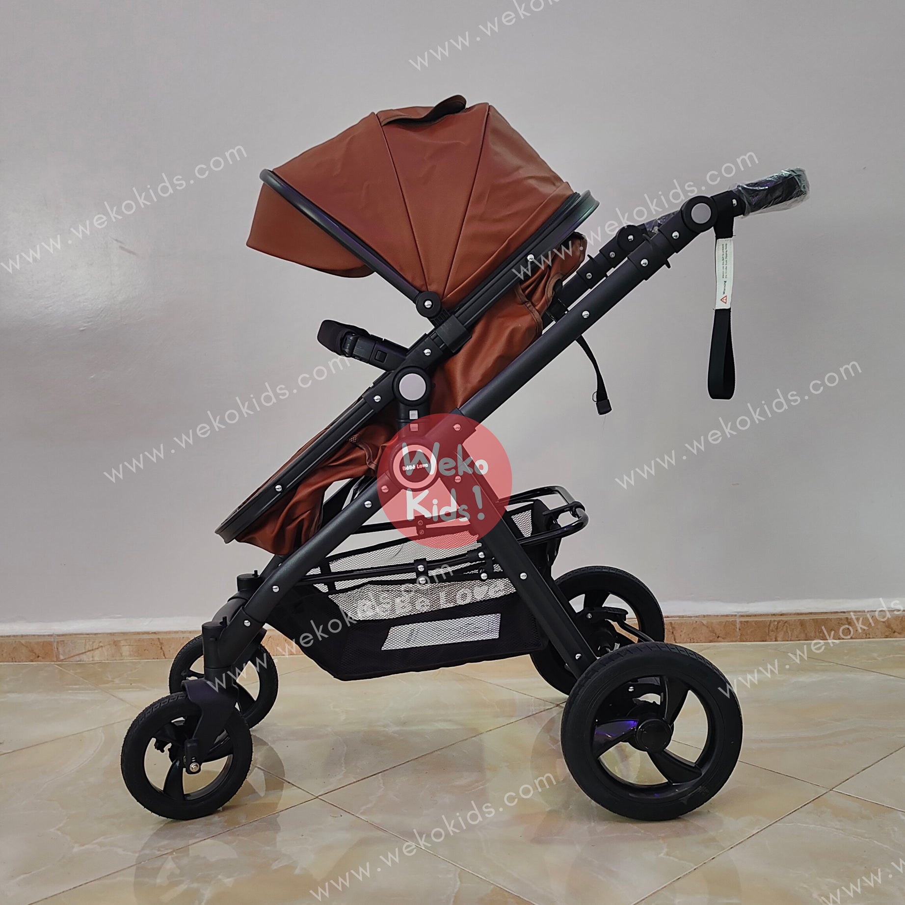 Poussette Luxe Bébé Love en Cuir