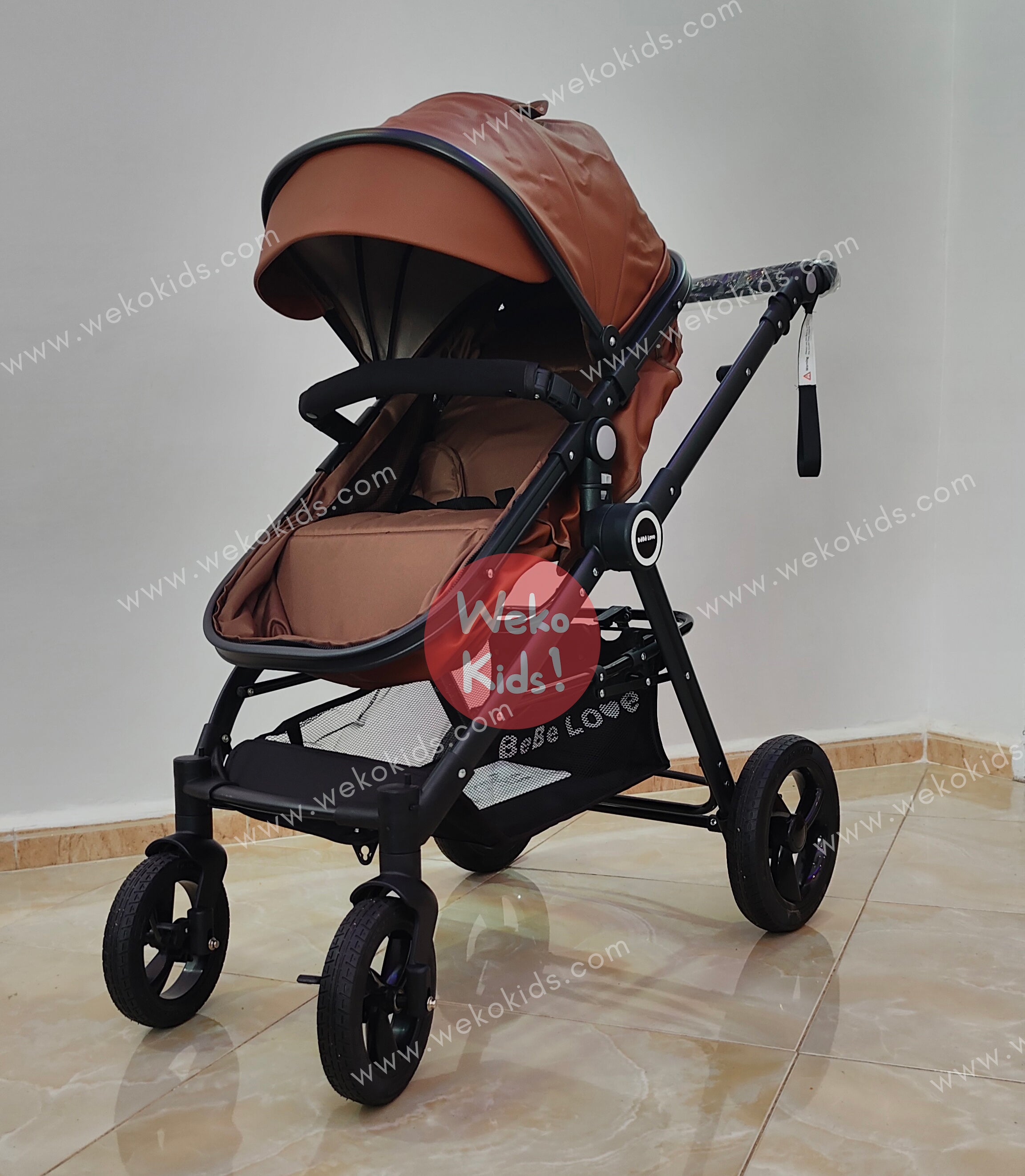 Poussette Luxe Bébé Love en Cuir