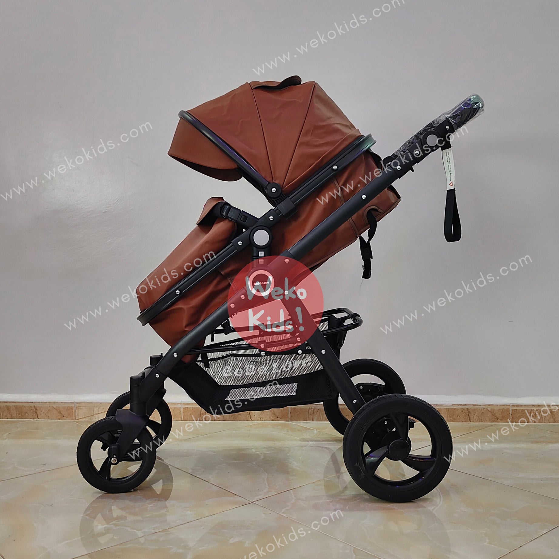 Poussette Luxe Bébé Love en Cuir