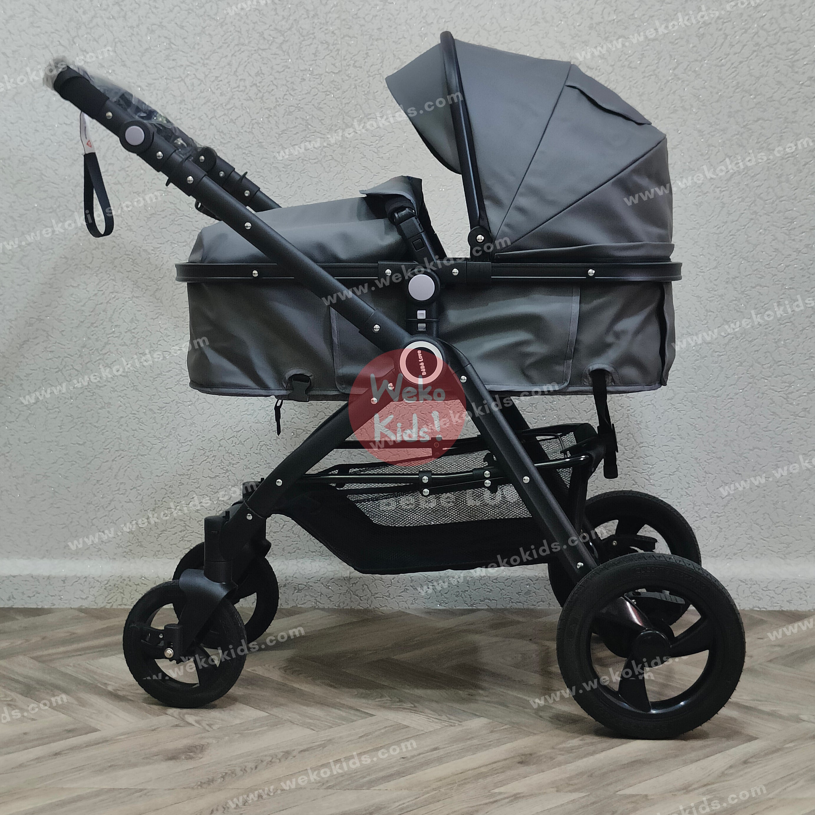 Poussette Luxe Bébé Love en Cuir